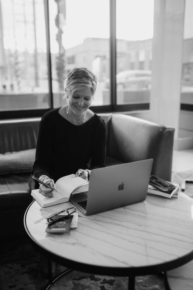 Seven Reasons Working With A Travel Agent Will Enhance Your Vacation!
